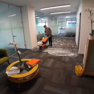 Karamürsel Yerinde Ofis Halı Yıkama
